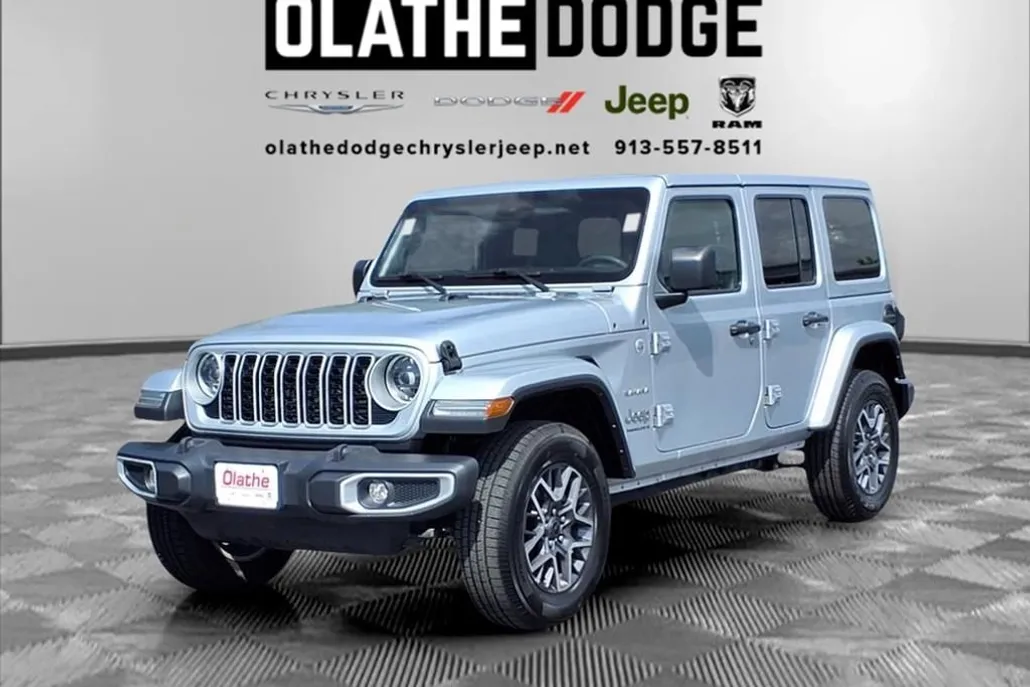 2024 Jeep Wrangler Sahara photo 1