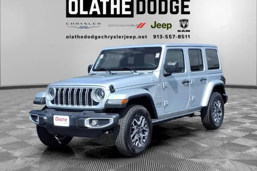 2024 Jeep Wrangler Sahara photo 1