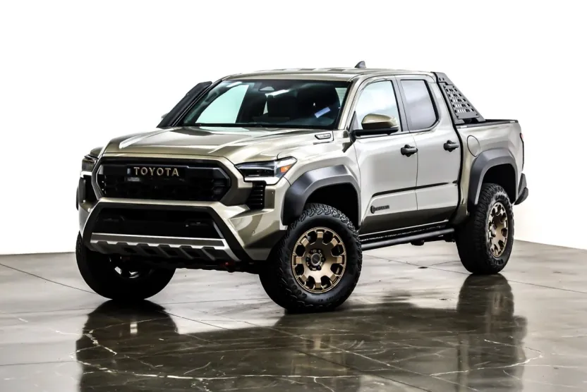 2025 Toyota Tacoma Trailhunter Double Cab photo 1