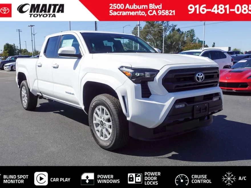 2025 Toyota Tacoma SR5 photo 1
