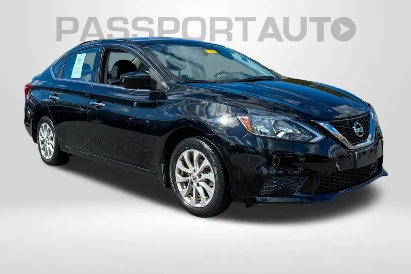 2019 Nissan Sentra SV photo 1