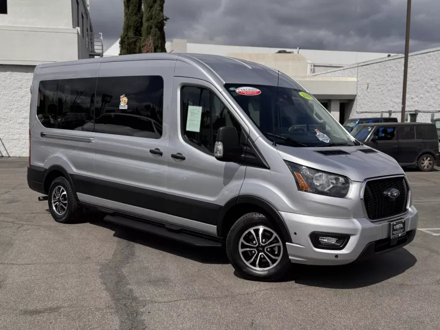 2024 Ford Transit Passenger XLT photo 1