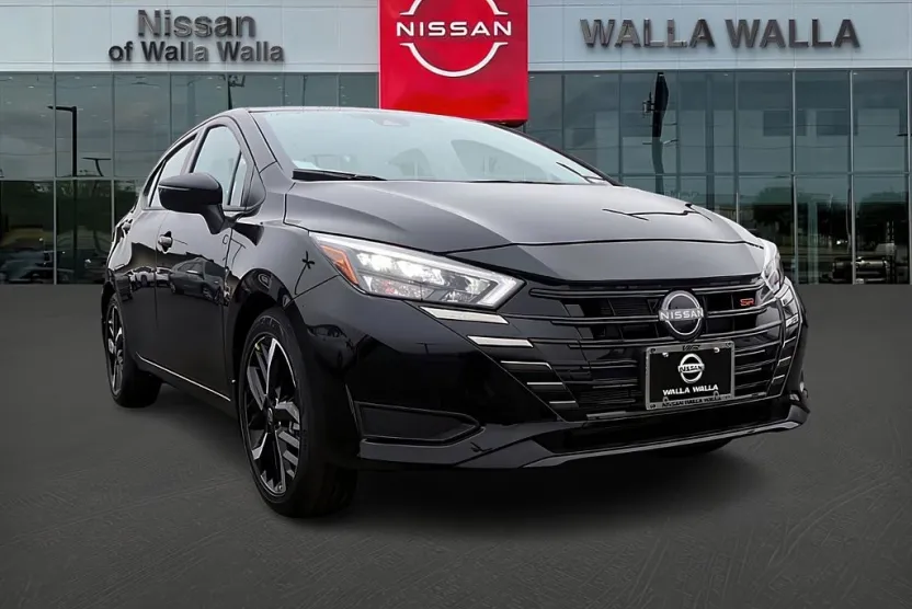 2025 Nissan Versa SR photo 1