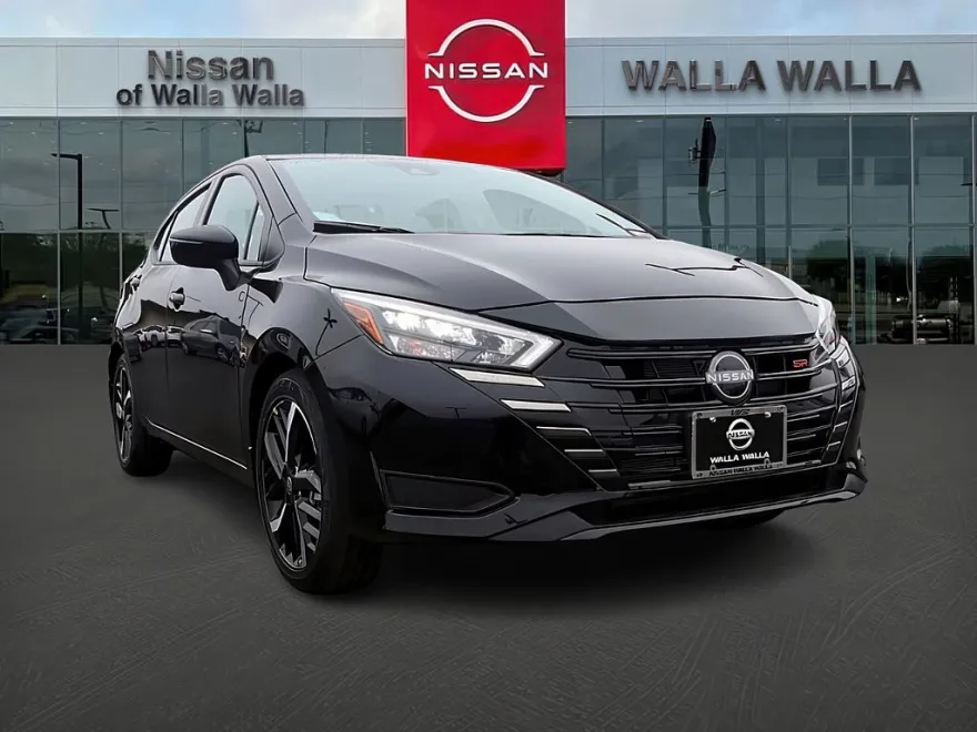2025 Nissan Versa SR photo 1