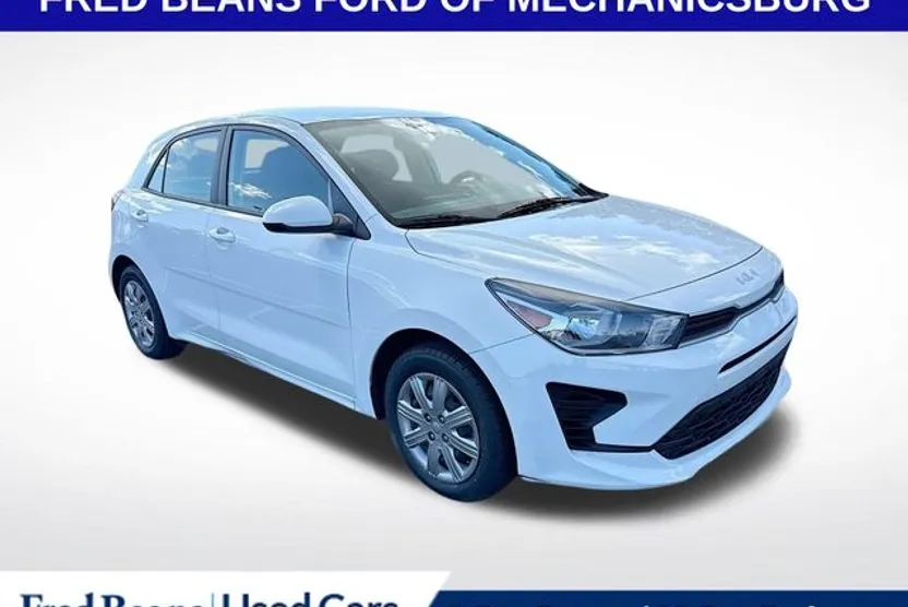 2022 Kia Rio S photo 1