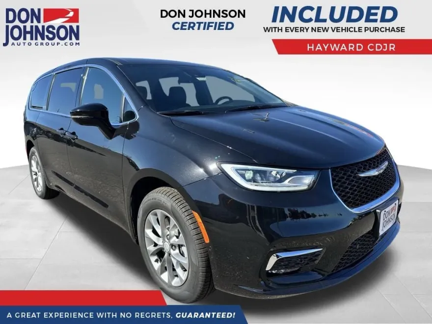 2026 Chrysler Pacifica photo 1