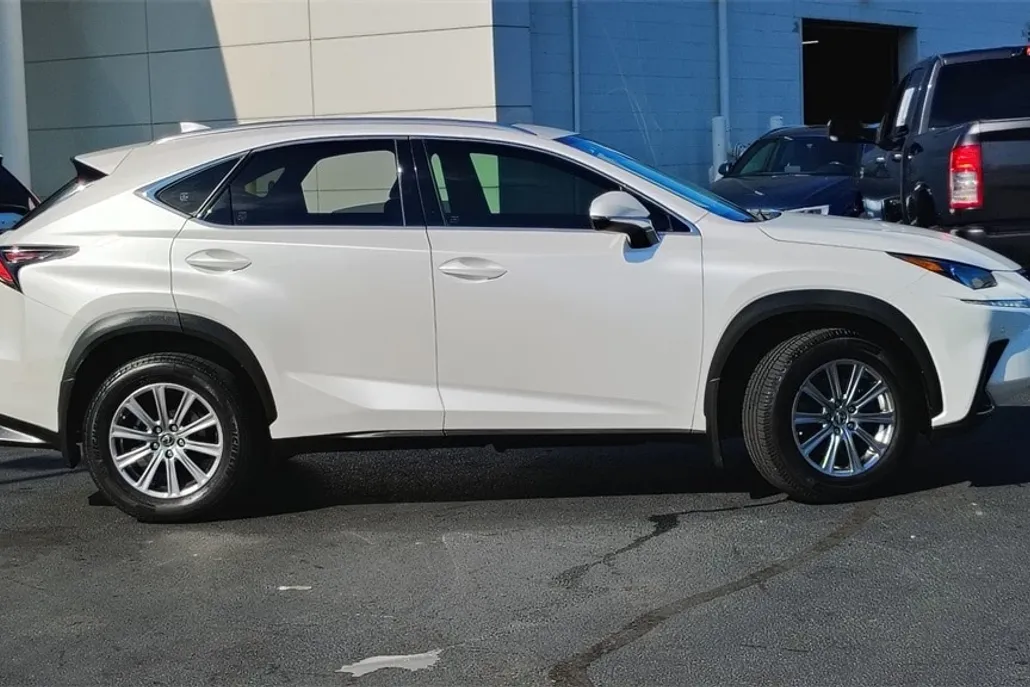2020 Lexus NX 300 photo 1