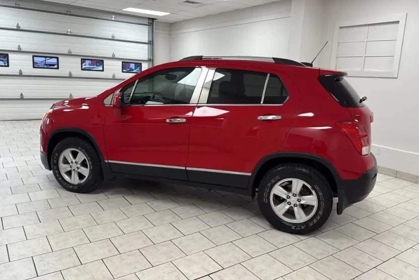 2015 Chevrolet Trax LT photo 1