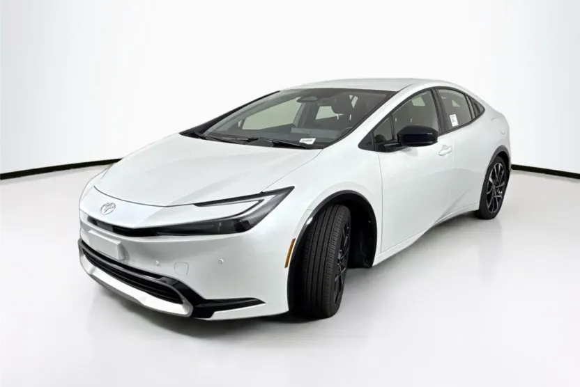 2024 Toyota Prius Prime XSE photo 1