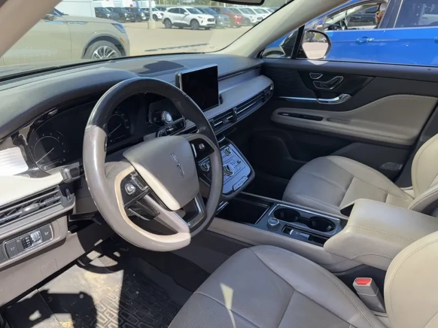 2020 Lincoln Corsair Standard photo 1