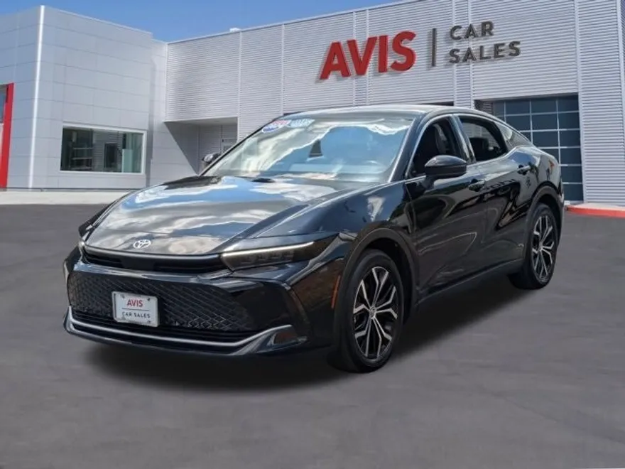 2024 Toyota Crown Limited photo 1