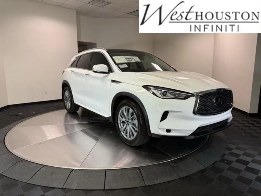 2025 Infiniti QX50 Luxe AWD photo 1