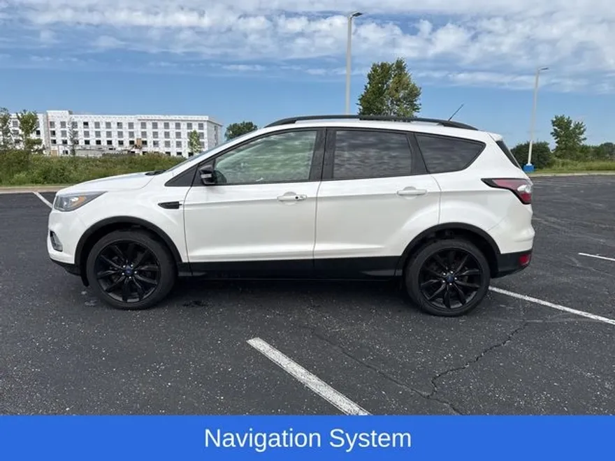 2018 Ford Escape Titanium photo 1