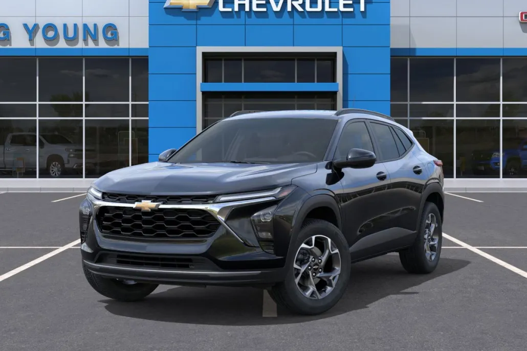 2025 Chevrolet Trax LT photo 1