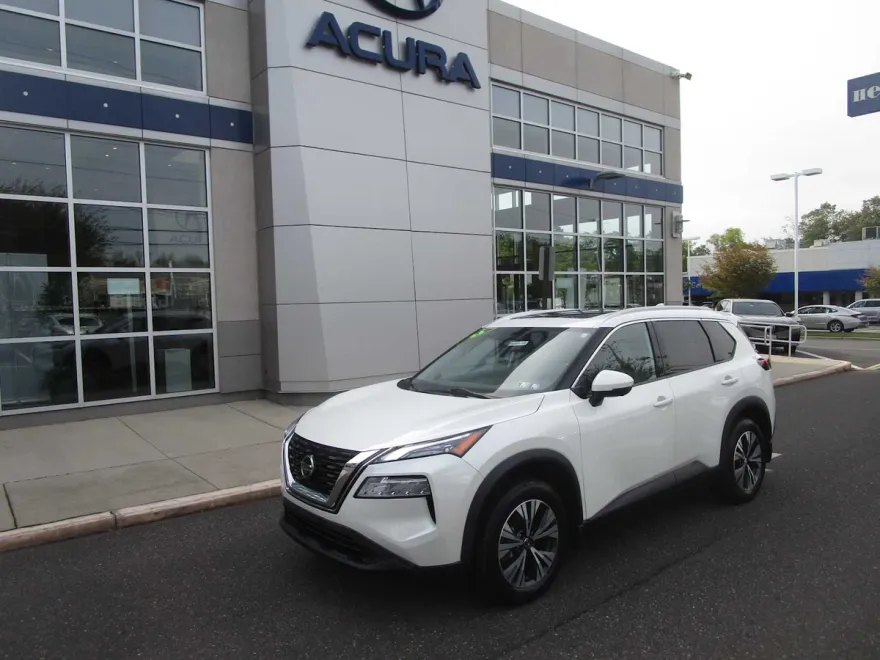 2021 Nissan Rogue SV photo 1