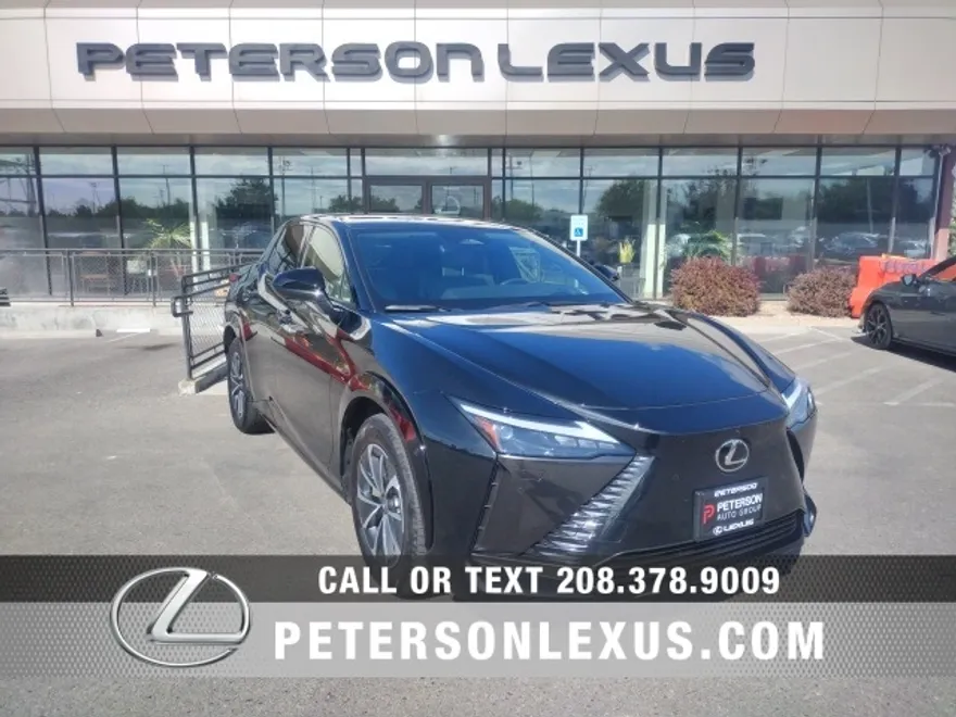 2023 Lexus RZ 450e Premium photo 1