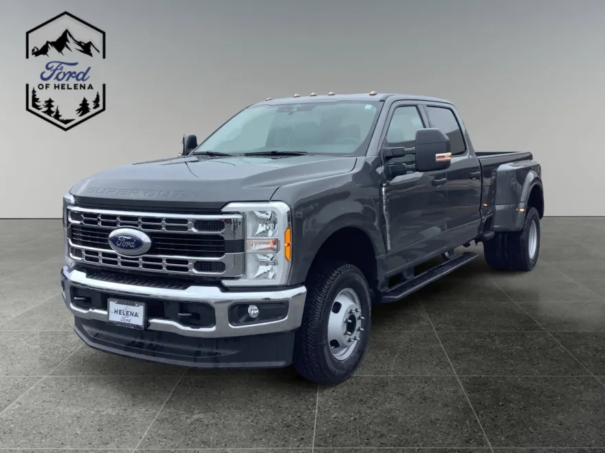 2026 Ford F-350 XLT photo 1
