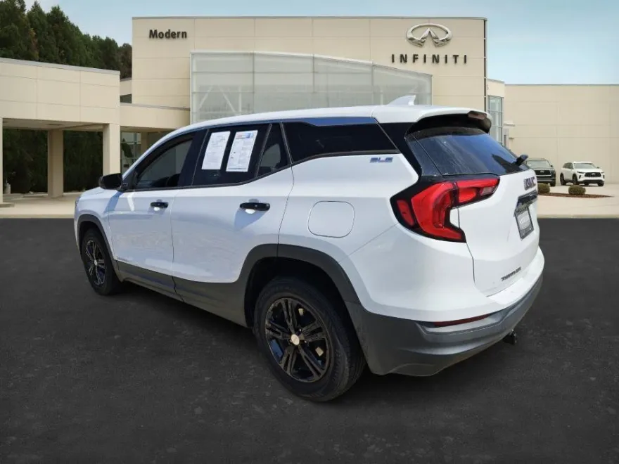 2020 Gmc Terrain SLE photo 1