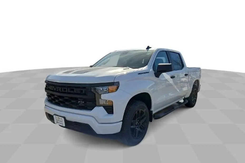 2025 Chevrolet Silverado 1500 Custom photo 1