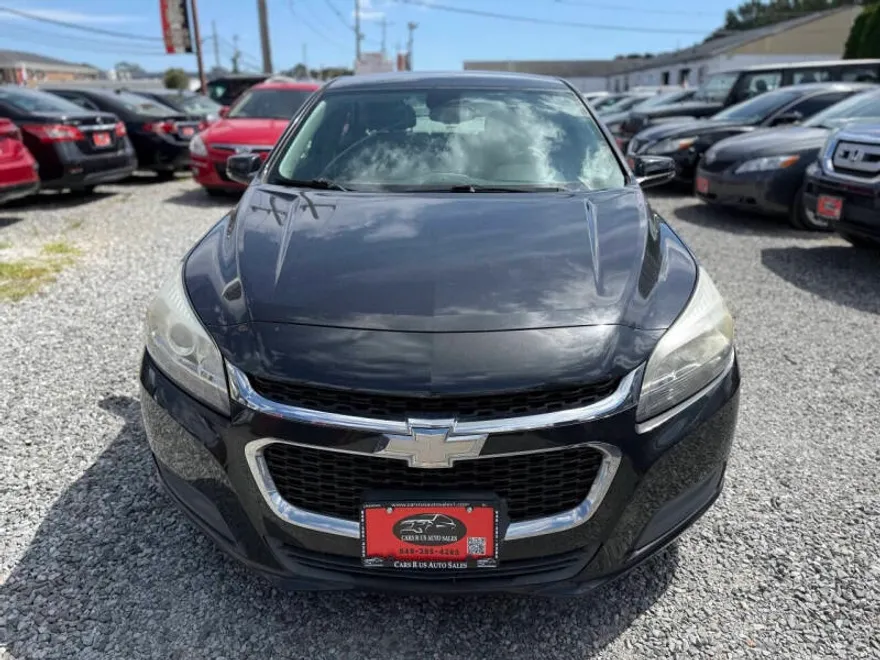 2015 Chevrolet Malibu 1LT photo 1