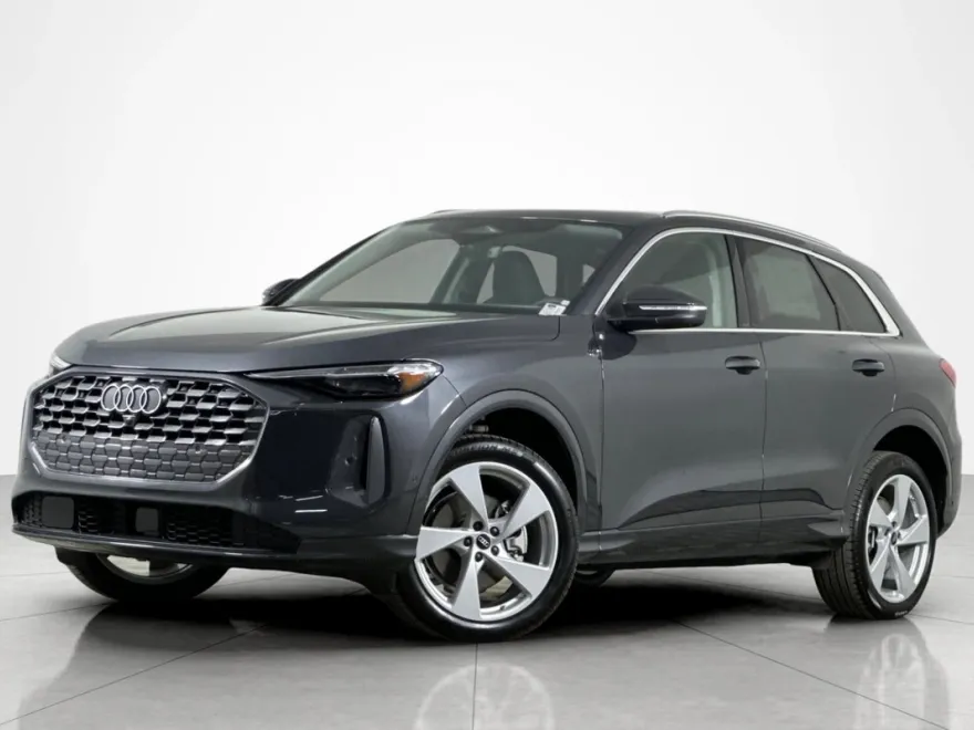 2025 Audi Q5 Premium Plus TFSI photo 1