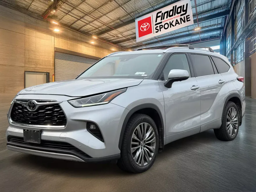 2023 Toyota Highlander Limited Platinum XLE XSE photo 1