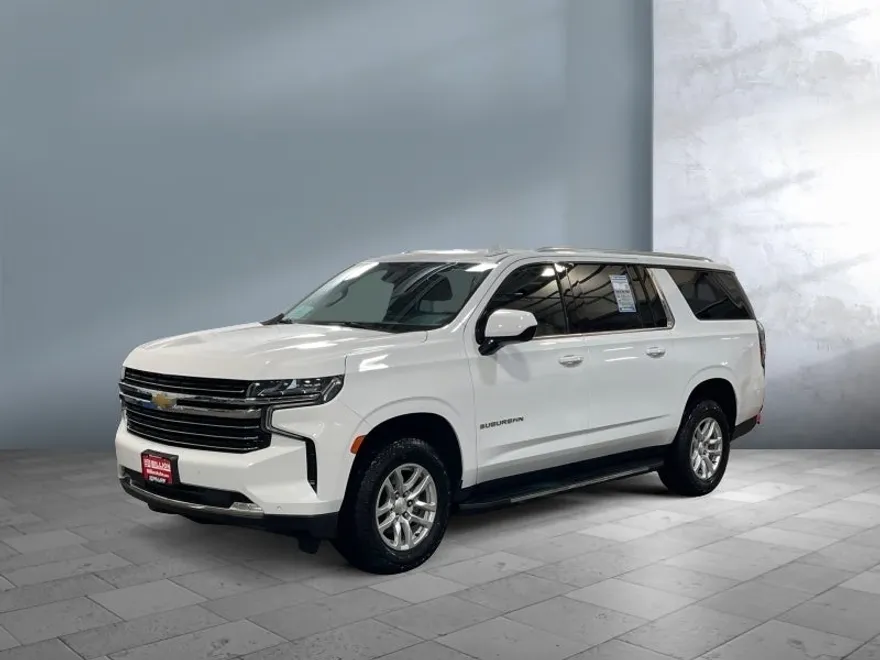 2023 Chevrolet Suburban LT photo 1