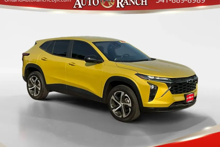 2024 Chevrolet Trax photo 1