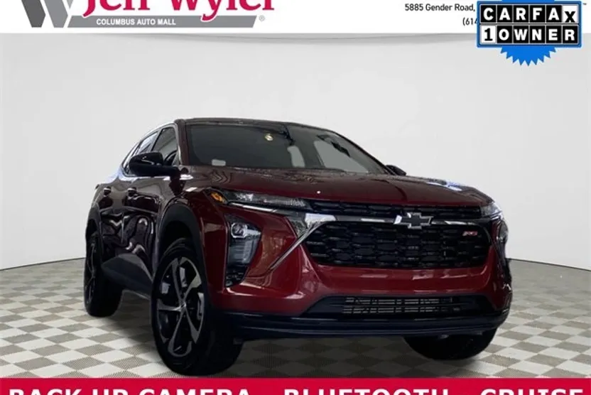 2025 Chevrolet Trax photo 1