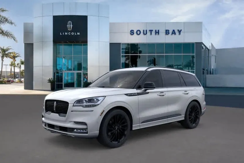 2023 Lincoln Aviator Reserve photo 1