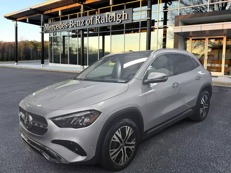 2025 Mercedes Benz GLA 250 photo 1