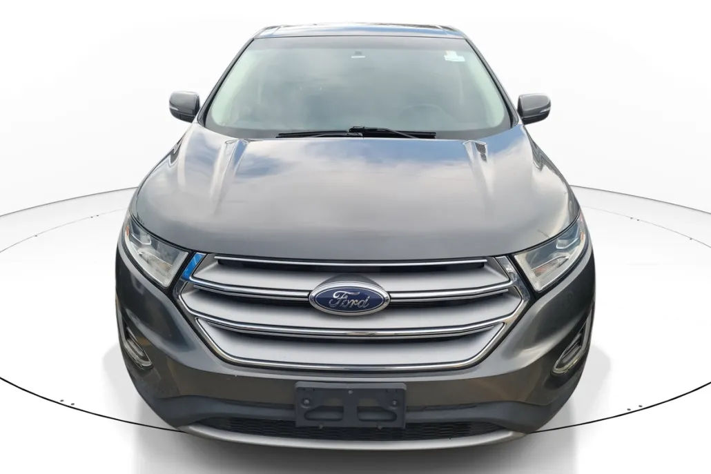 2017 Ford Edge SEL photo 1