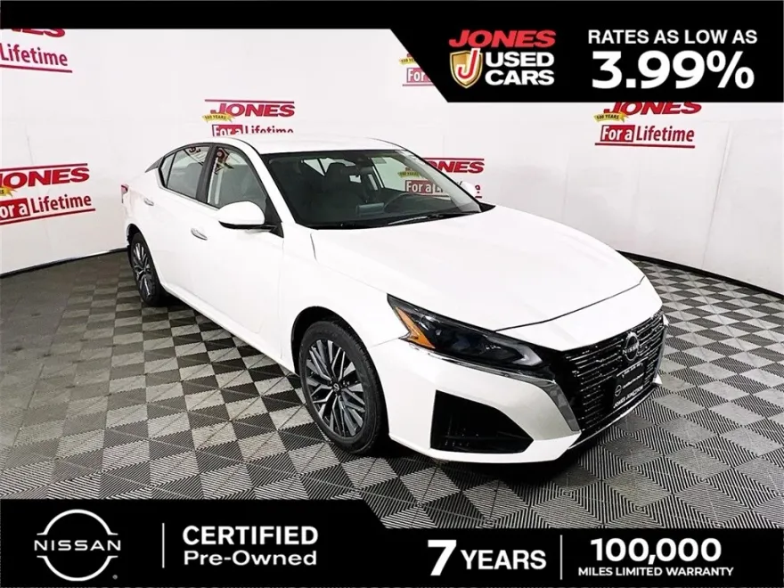 2023 Nissan Altima 2.5 SV photo 1