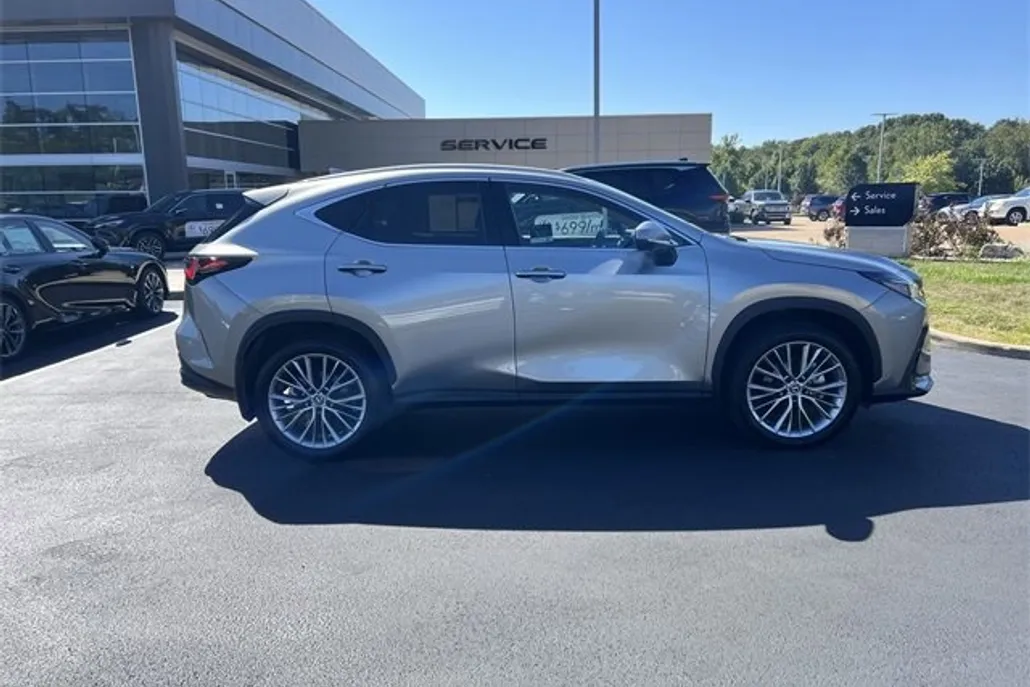 2025 Lexus NX 350 Premium photo 1