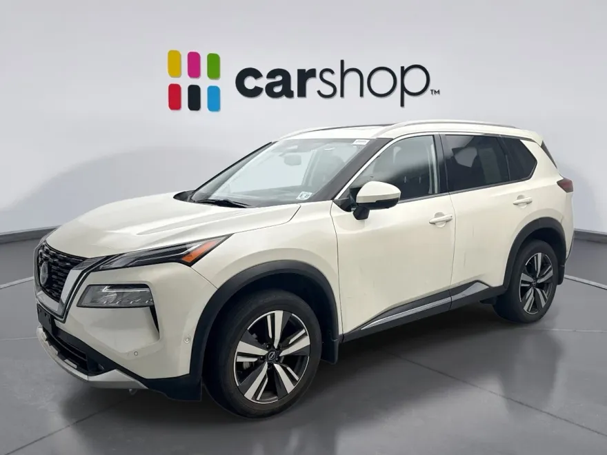 2022 Nissan Rogue Platinum photo 1