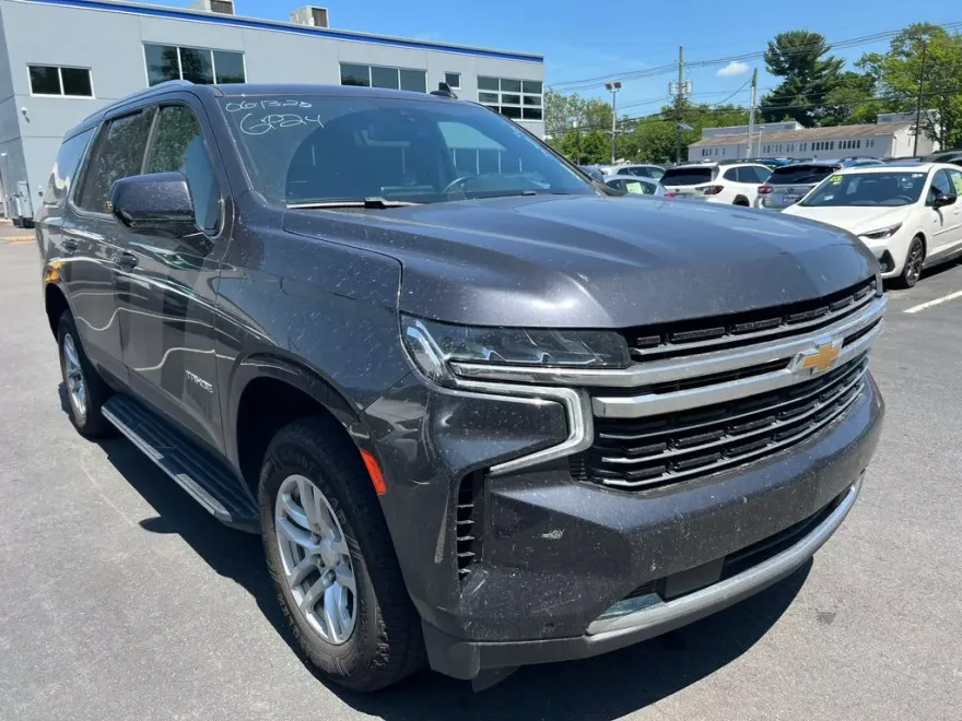 2023 Chevrolet Tahoe LT photo 1