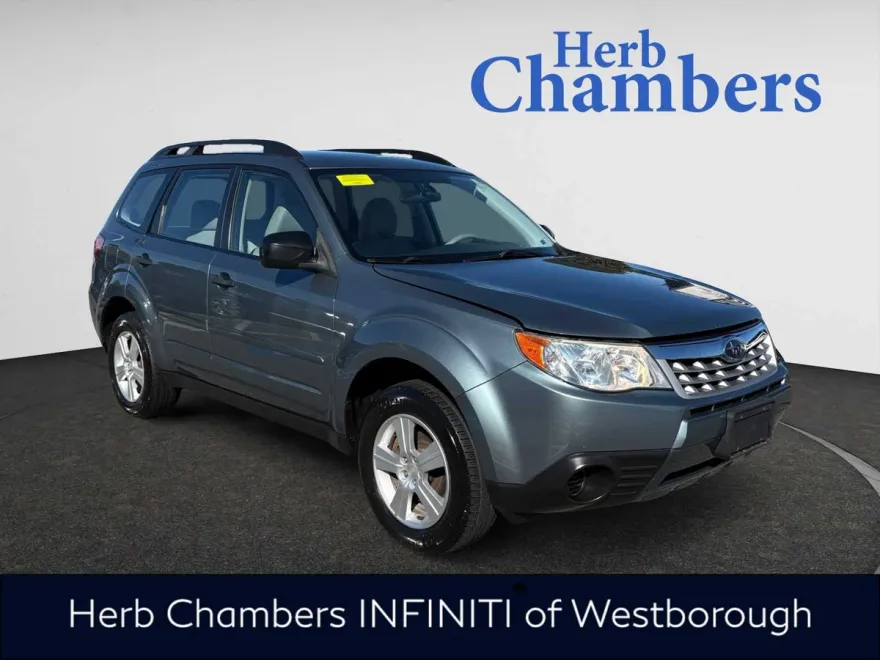 2011 Subaru Forester 2.5X photo 1