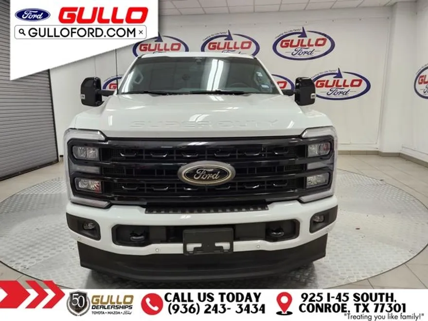 2024 Ford F-250 photo 1
