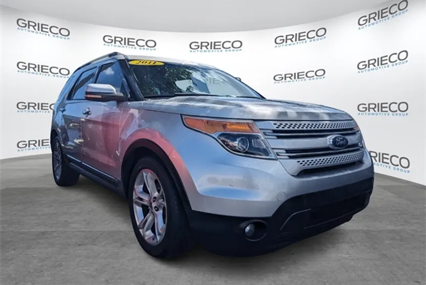 2011 Ford Explorer Limited photo 1