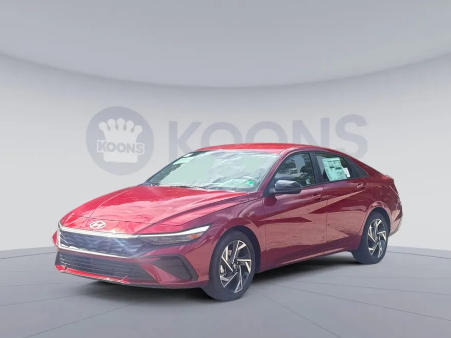 2025 Hyundai Elantra SEL Sport photo 1
