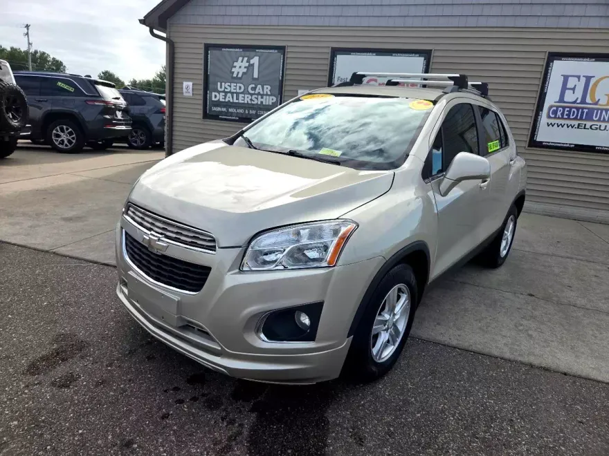 2016 Chevrolet Trax LT photo 1