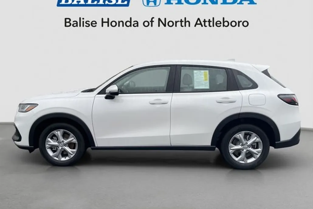 2025 Honda HR-V LX photo 1