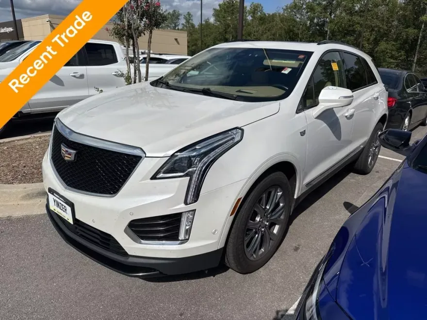 2020 Cadillac XT5 Platinum Sport photo 1