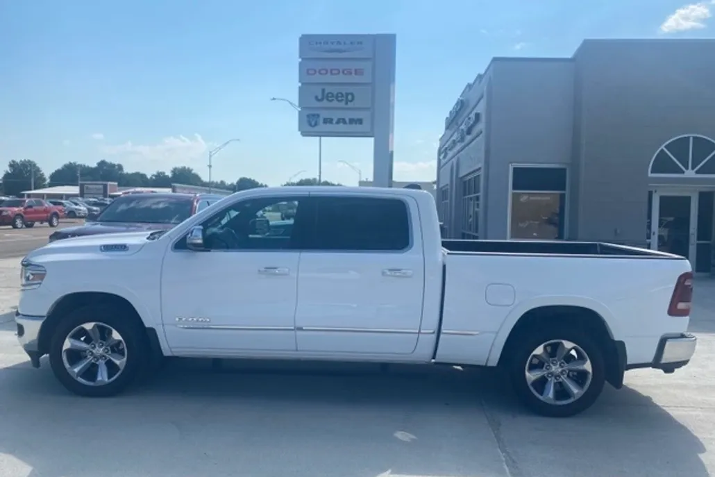 2021 Ram 1500 Limited photo 1