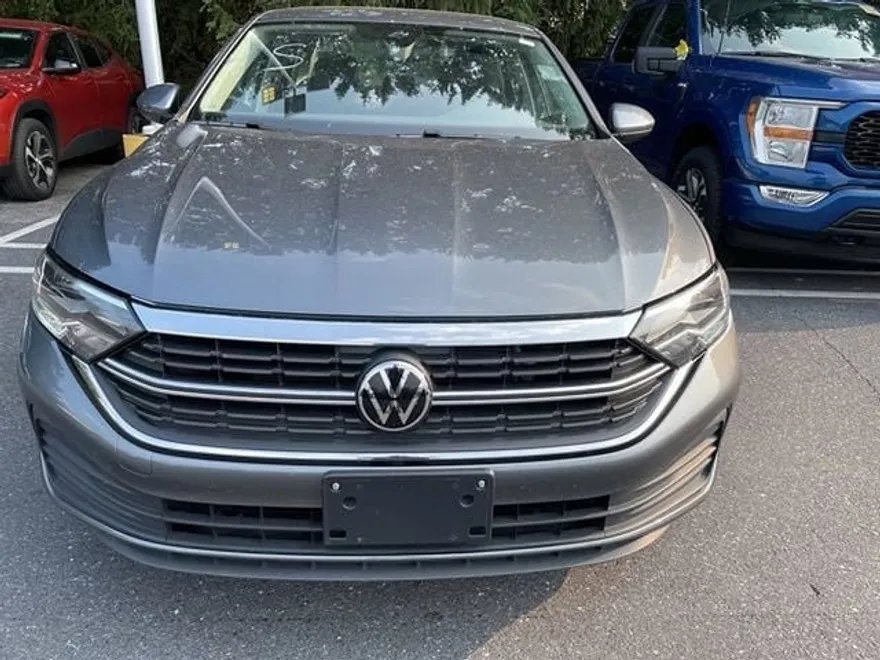2024 Volkswagen Jetta 1.5T S photo 1