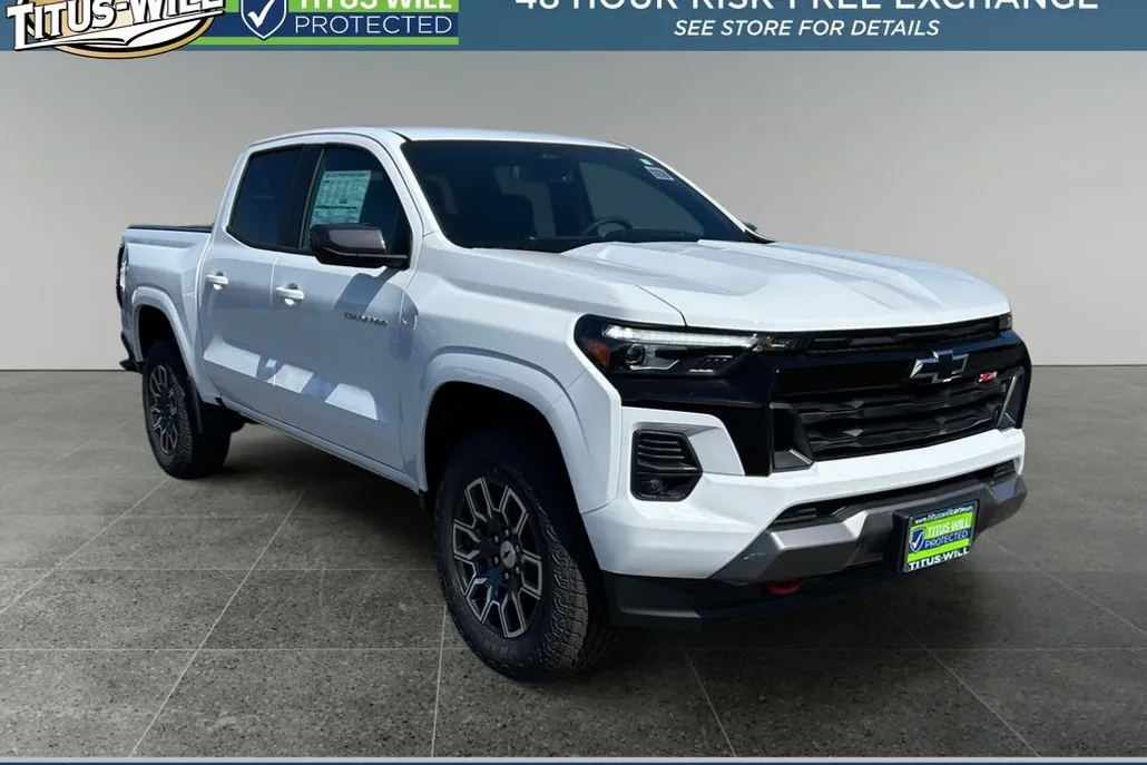 2025 Chevrolet Colorado Z71 photo 1