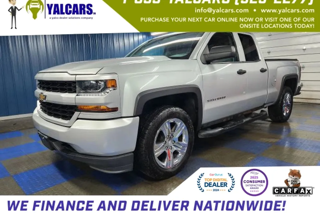 2016 Chevrolet Silverado 1500 Custom photo 1