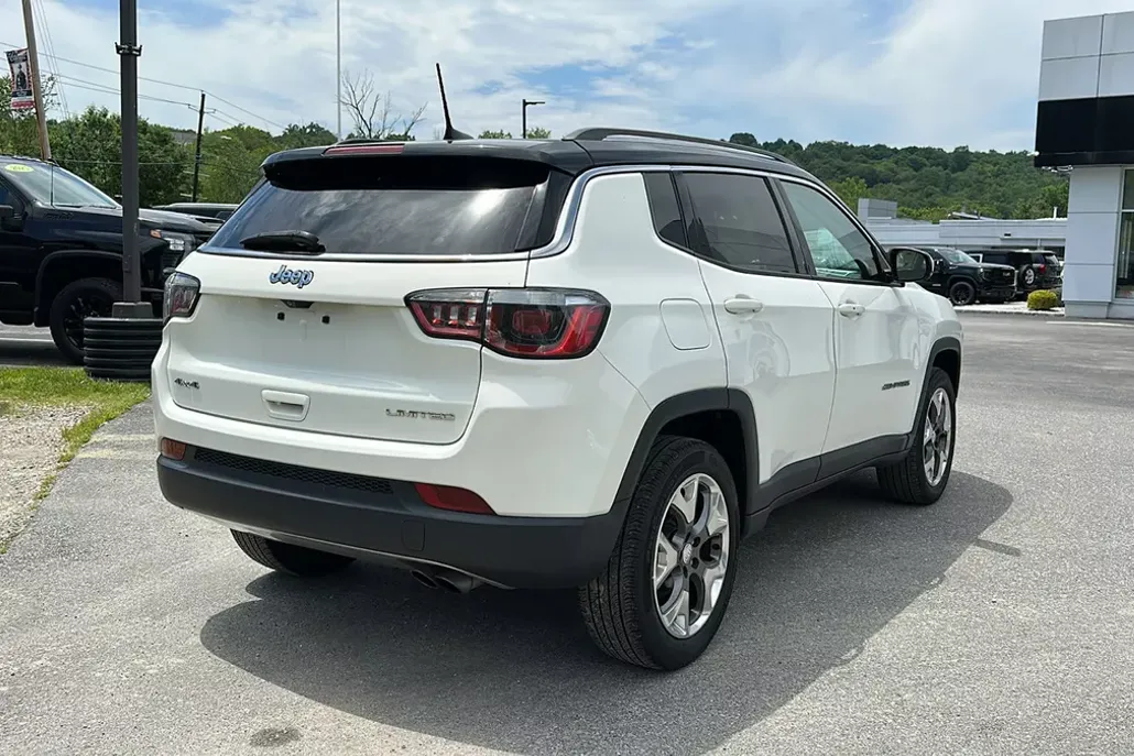 2020 Jeep Compass Limited photo 1