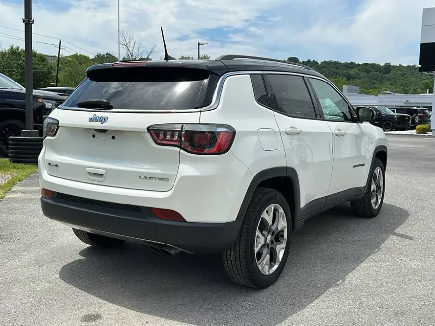 2020 Jeep Compass Limited photo 1