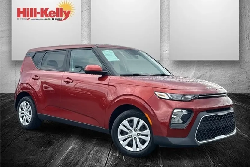 2022 Kia Soul LX S X-Line photo 1